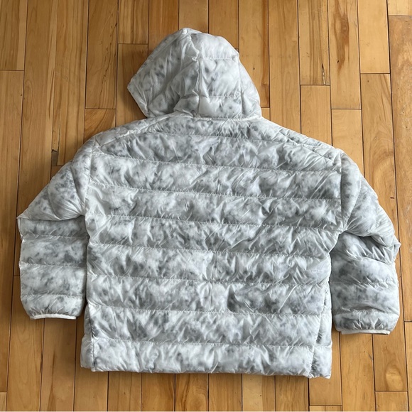 White Nike lightweight puffer - Picture 3 of 7
